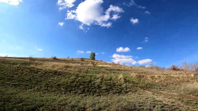 Не большая покатушка ))) Швыряем КТМы куда только можно((( смотреть онлайн