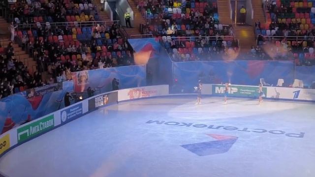 Круг почёта у женщин || 26 ноября Гран-при России 2023 г. Москва смотреть онлайн