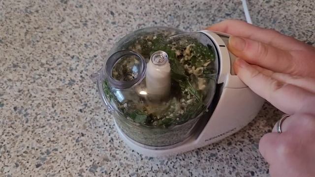 Салаты с Черной Смородиной