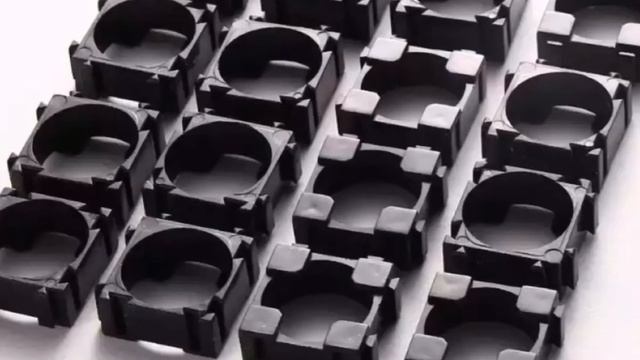 Как собрать защищённую сборку из аккумуляторов 18650 3s 12 вольт ,с зарядкой от сети Треш гайд 4 смотреть онлайн