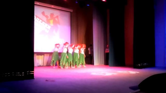 Букет для мамы. Районный фестиваль май2017 смотреть онлайн