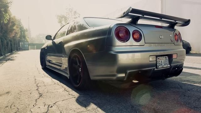 SP Engineering's Nissan R34 GTR! Crazy Acceleration! 1000awhp! смотреть онлайн