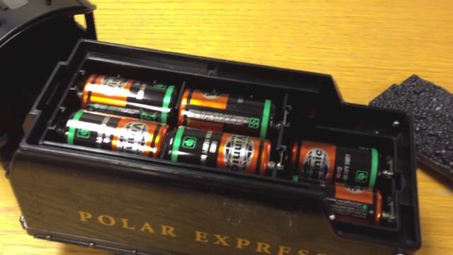 The Polar Express Lionel G Gauge Scale Battery Train - Under The Christmas Tree Toy Electric Review