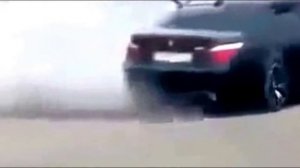 BMW M5 E60.Пятаки.Дрифт