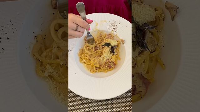 Столовый этикет. Спагетти смотреть онлайн