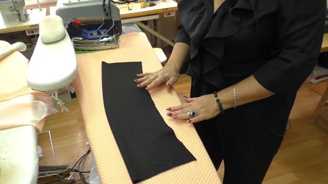 Как сделать своими руками воротник хомут? Выкройка воротника хомут с оттяжкой. смотреть онлайн