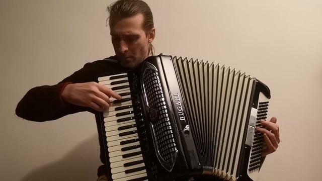 Bugari Armando (3/5 reeds, LMM) accordion смотреть онлайн
