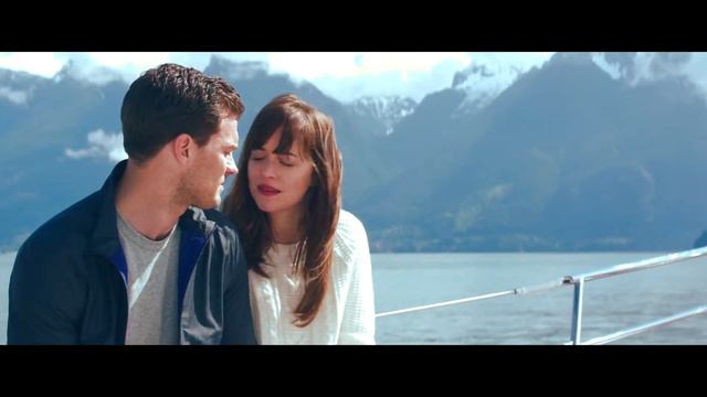 Fifty Shades Darker/На пятьдесят оттенков темнее/Haunted смотреть онлайн