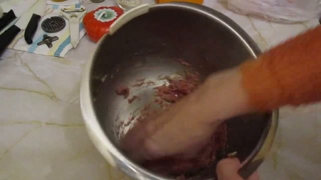 Как сделать и пожарить котлеты (не для продвинутых).Всё просто. смотреть онлайн