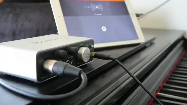 Focusrite iTrack Solo review EN ESPAÑOL! смотреть онлайн