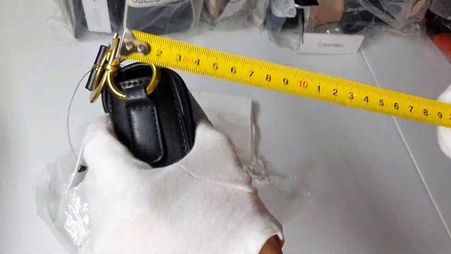 Guess сумка седло женская купить смотреть онлайн