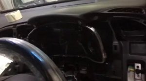 Хонда шатл снимаем приборную панель