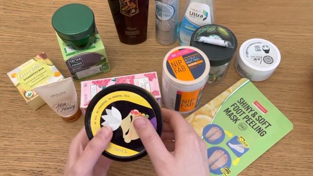 Пустые баночки ~ февраль 2023 смотреть онлайн