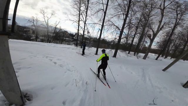 Лыжная трасса в парке Победы г Орел. Покатушка 15/01/2022 смотреть онлайн