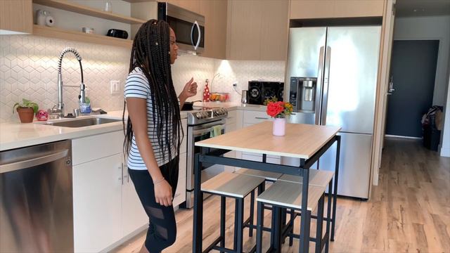 Wayfair Table | Review & Unboxing смотреть онлайн