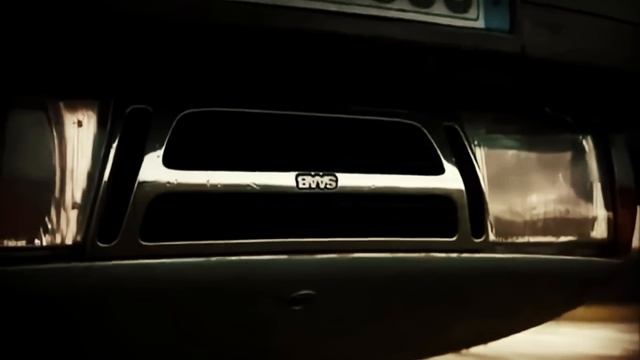 SAAB: УБИЙСТВО ПО НЕОСТОРОЖНОСТИ смотреть онлайн