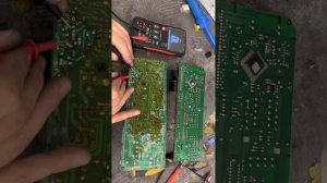 СМА Samsung нет питания на насос . Пример ремонта