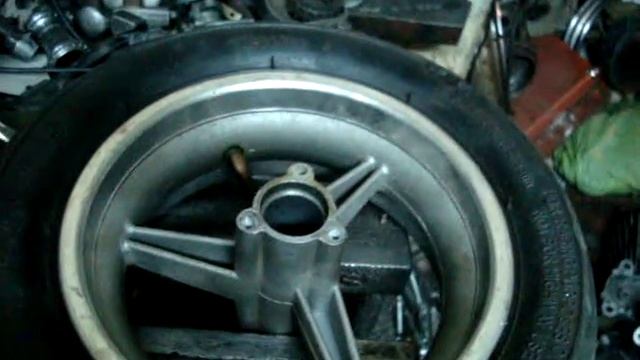 Как выкрутить обломанную шпильку?? Катастрофа?? НЕТ!!! смотреть онлайн