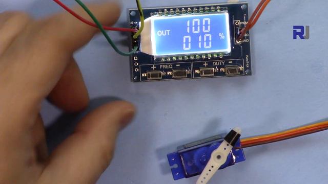 Pulse Width Modulation (PMW) Generator XY-LPWM With display to control Servo motor смотреть онлайн