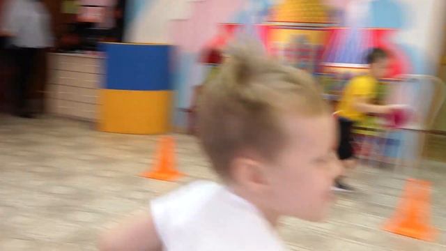 Я б в пожарные пошёл - я уже всё знаю! смотреть онлайн