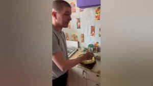 Батя ударил Руслана Гительмана,Иришка готовит,Катя,Олег Монгол