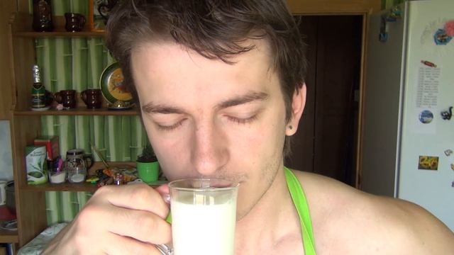 Молоко ОРГАНИК 2,5% Ферма Роста / Russian ORGANIC Milk  — Unpack&Review World Food
