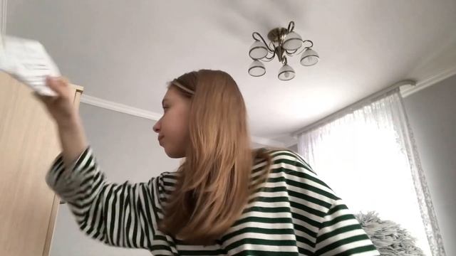 леплю из глины украшения и чашки смотреть онлайн