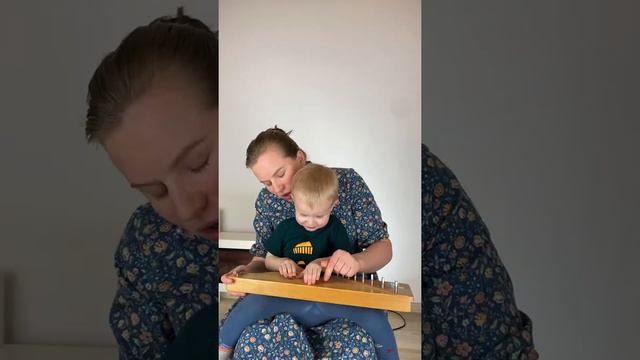 Развиваем детей через музыку | Звучим вместе с мамой под гусли | Екатерина Бурдаева смотреть онлайн