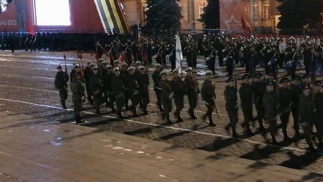 Репетиция Парада Победы в Екатеринбурге смотреть онлайн