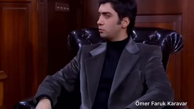 Polat Alemdar Baron Karahanlı’ya bıçak fırlatır! смотреть онлайн