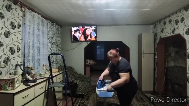 Лайфхак для ШТОР ? Муж НА диване ? Семья в деревне смотреть онлайн
