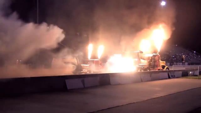 Гонки тягачей 60000 лошадиных сил смотреть онлайн