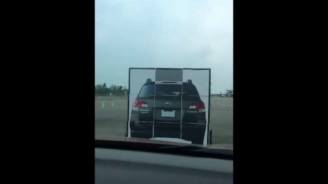 Subaru Eye Sight Test Crash смотреть онлайн