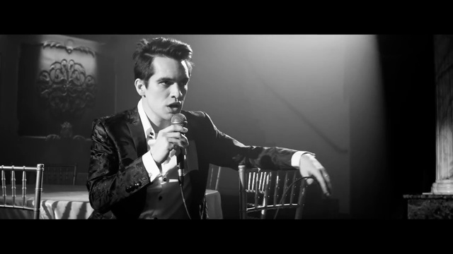 Panic! At The Disco- Death Of A Bachelor (2015) смотреть онлайн