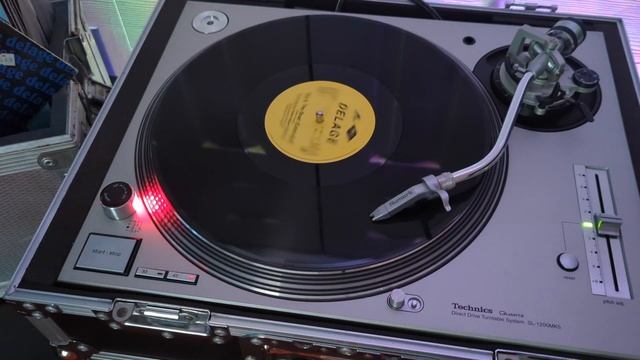 Delage - Rock The Boat (Extended) - Side One смотреть онлайн