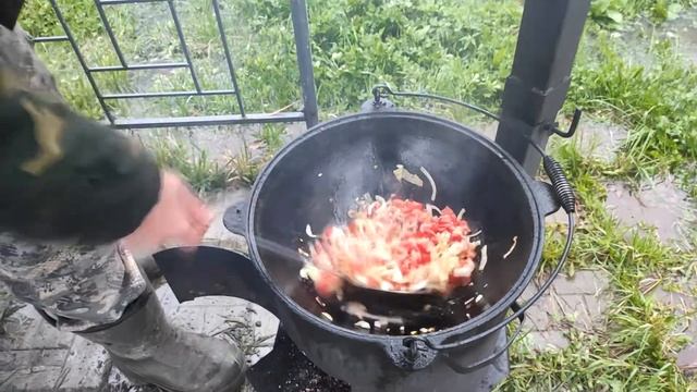 ХАРЧО В КАЗАНЕ НА КОСТРЕ. смотреть онлайн