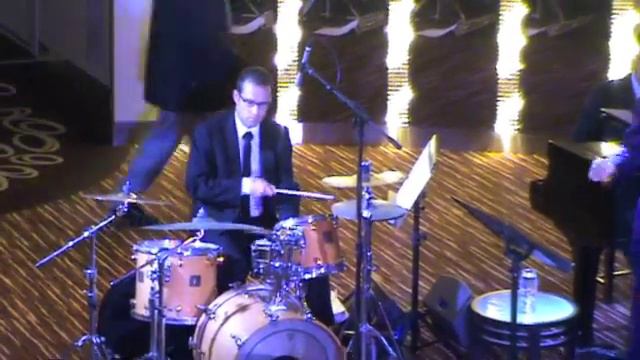 Stefan Lawrence - Swingin' the Band смотреть онлайн