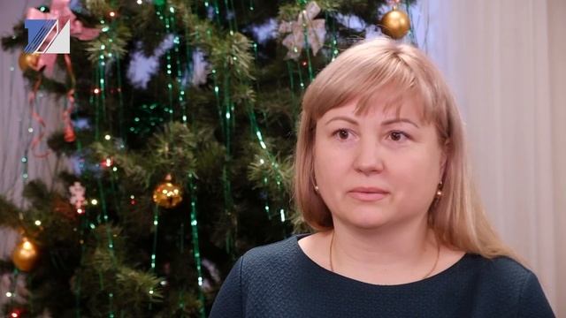 Новогодние подарки вручили воспитанникам детского дома «Единство» смотреть онлайн