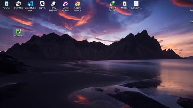 Python & PyCharm Kurulumu | 2022 | Python Dersleri смотреть онлайн