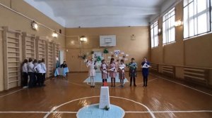 "От героев былых времён" инсценирования песни