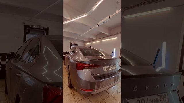 Skoda Octavia A8. Комфортное закрытие автомобиля и багажника одной клавишей, как в Audi! PetranVAG смотреть онлайн