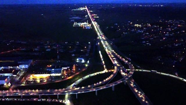 Клайпеда. Час пик. Люди едут домой с работы. Литва #klaipėda смотреть онлайн