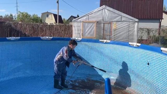 Подготовка бассейна к лету)