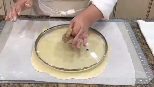 Торт Наполеон, теперь вам будет просто его печь!!    #тортнаполеон #рецепт #простойрецепт.mp4