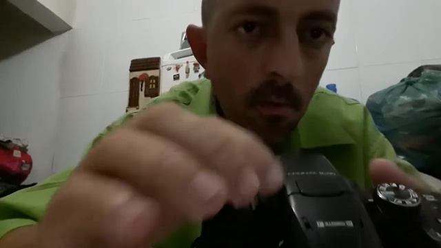 REVIEW COMPARATIVO NIKON B700 4K VERS CANON SL2 FULL HD смотреть онлайн