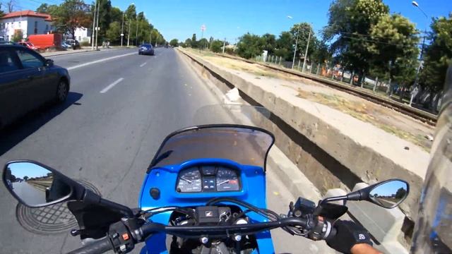 Honda Transalp - Fatal design flaw? смотреть онлайн