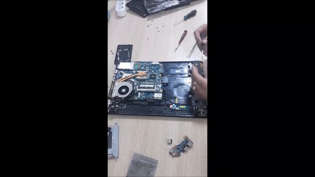 sony vaio PCG71211M смотреть онлайн