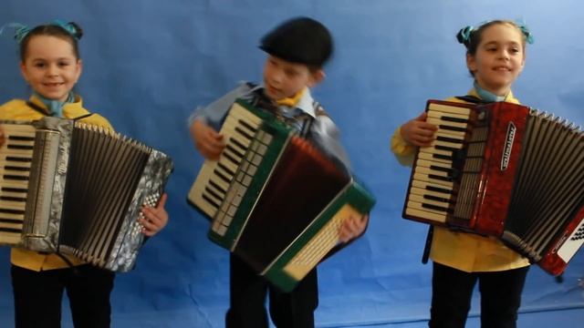 А.Марценюк Made in UA трио "Кнопики" смотреть онлайн