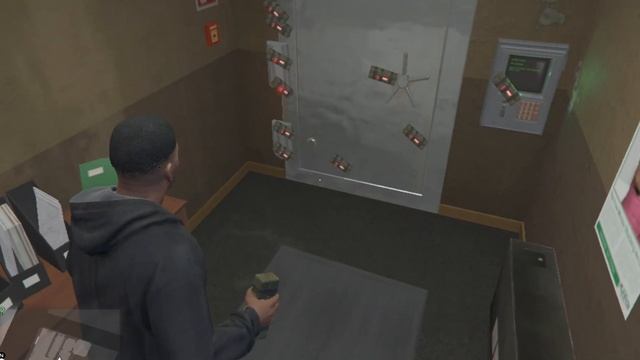 GTA 5 Как ограбить банк #1