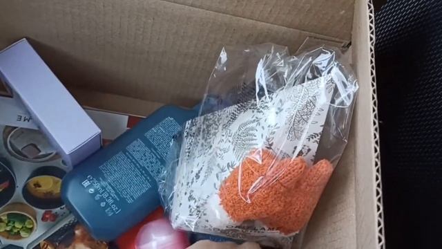 Распаковка заказа из 16 каталога Орифлейм! смотреть онлайн